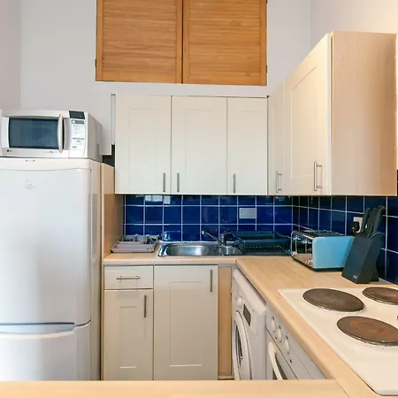 The Edinburgh City - Top Floor 2 Bedroom Apartment Exterior photo